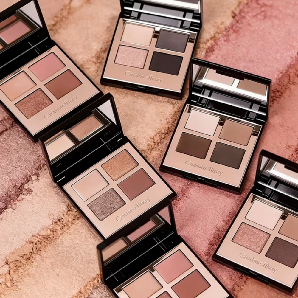 Charlotte Tilbury Cosmetics Fl - огляд і ціна Luxury Skincare Set